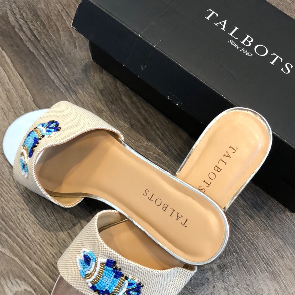 Talbots flats - Picture 5 of 6